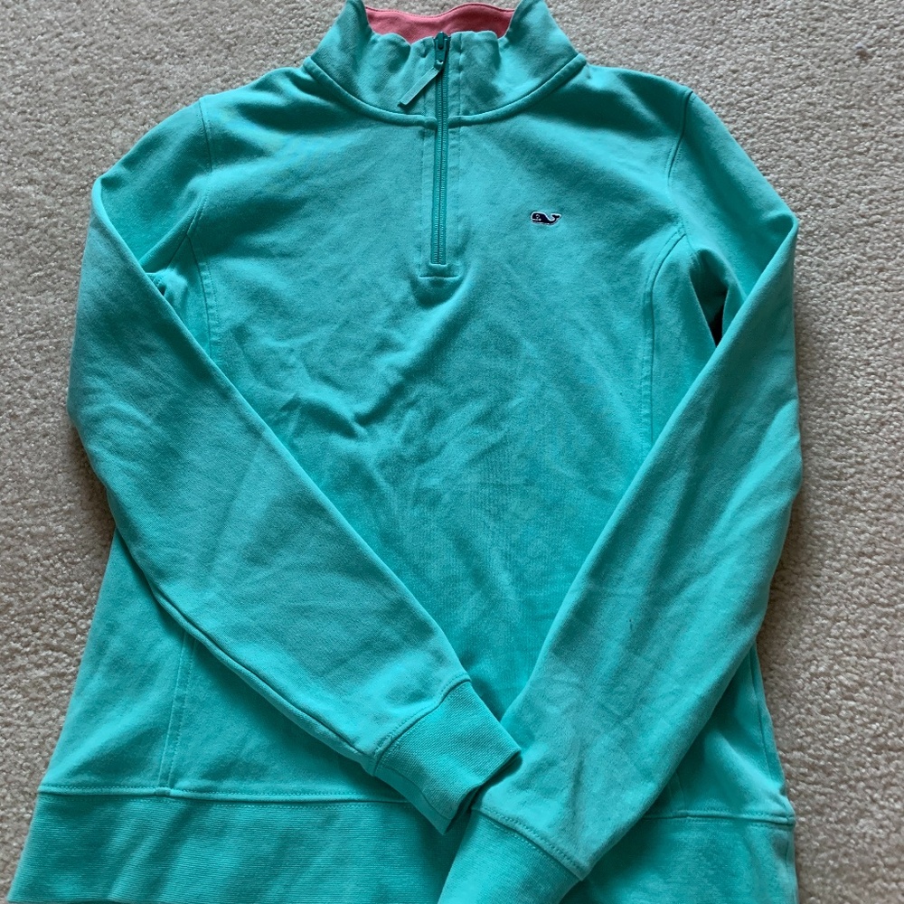 Vineyard vines half zip up
